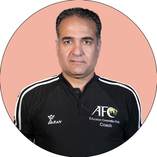 مصطفی شاداب زاده 